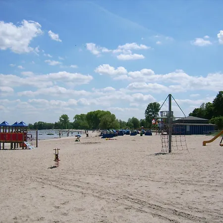 Ferien-bungalow Im Seebad Ueckermuendeot Bellin *